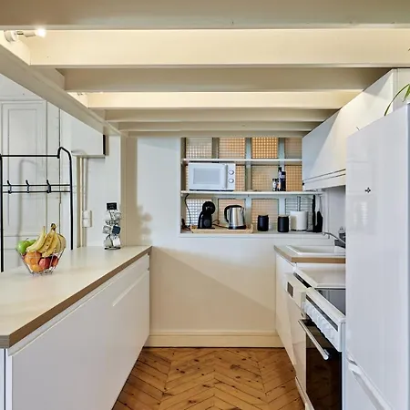 Апартаменты Bord De - Vue Трувиль-сюр-Мер